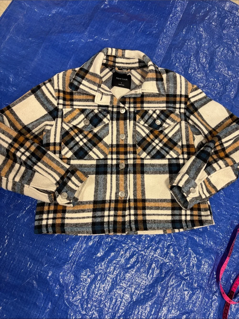 New Look Women’s Cream & Blue Plaid Shacket Jacket